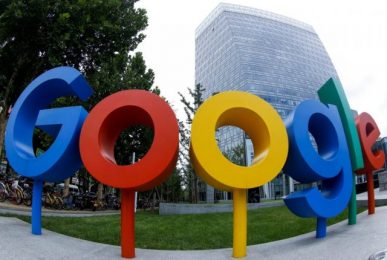 “Гугъл” заплаши да блокира търсачката си в Австралия