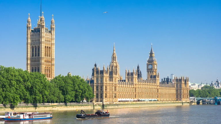 Камарата на лордовете е подложена на критики заради огромните разходи