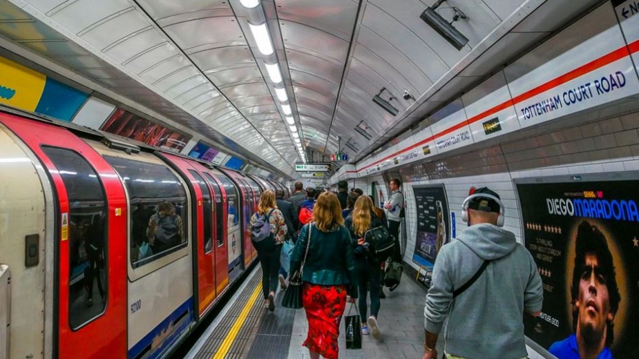 How Warm Is A Tube Train In Winter?