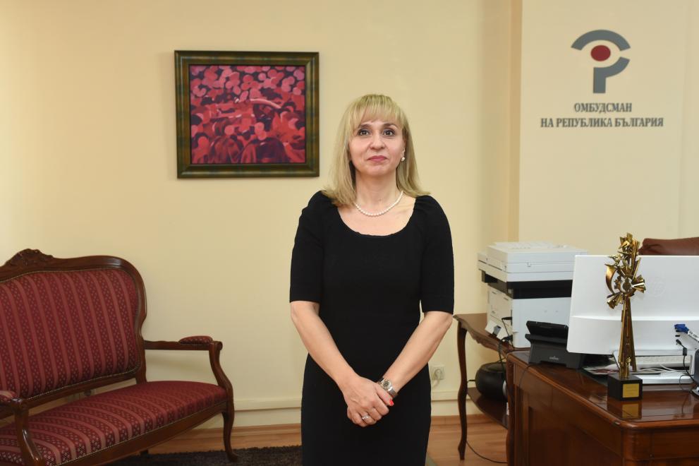 Омбудсманът Диана Ковачева поиска да отпаднат таксите за частните детски градини в периода на извънредното положение