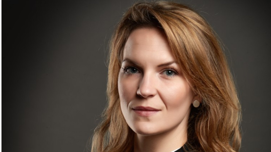 Адвокат Калина Михайлова: Нужна е законова промяна или правила за гласуването с маска
