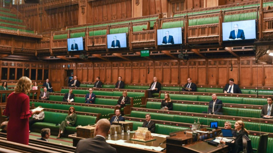 Парламентът на Обединеното кралство одобри търговската Брекзит сделка с ЕС