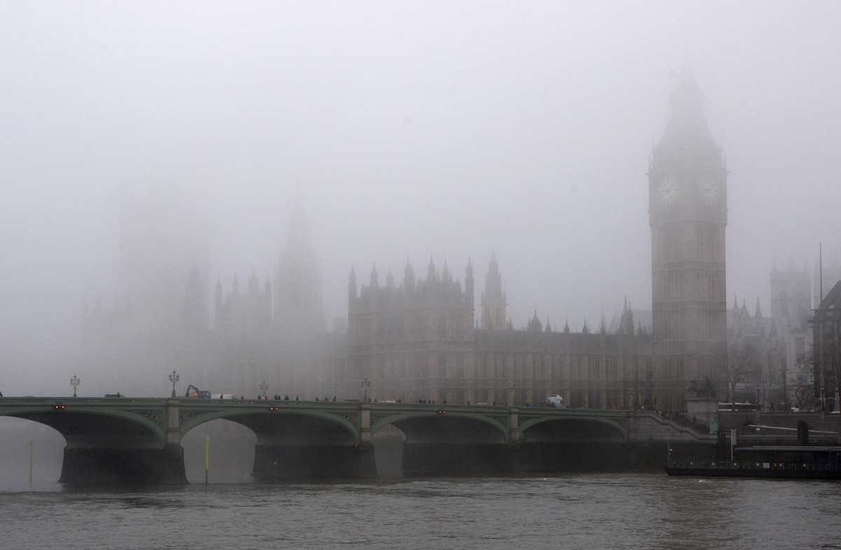 Садик Хан предупреди за високо замърсяване на въздуха в Лондон