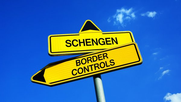 От днес България е член на Шенгенското пространство по въздух и вода